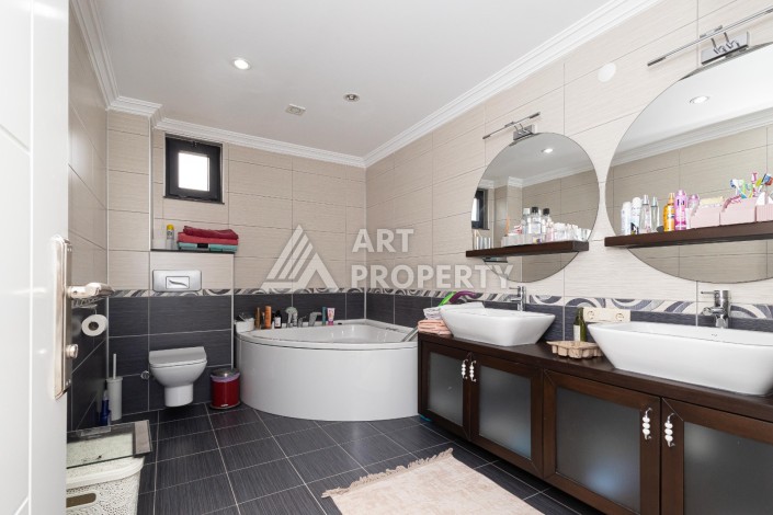 Эксклюзивная вилла 5+2 в Каргыджаке. С бассейном и участком 832 м² - Ракурс 37