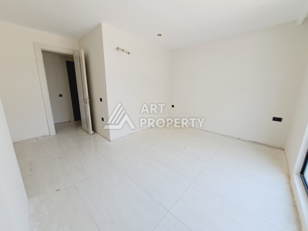 Большая квартира 2+1 XL в премиальном комплексе района Тюрклер. До моря 300 метров - Ракурс 3