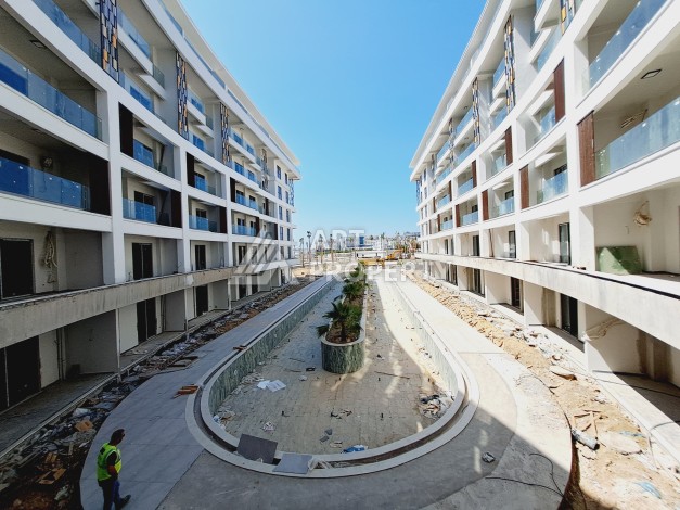 Большая квартира 2+1 XL в премиальном комплексе района Тюрклер. До моря 300 метров - Ракурс 44