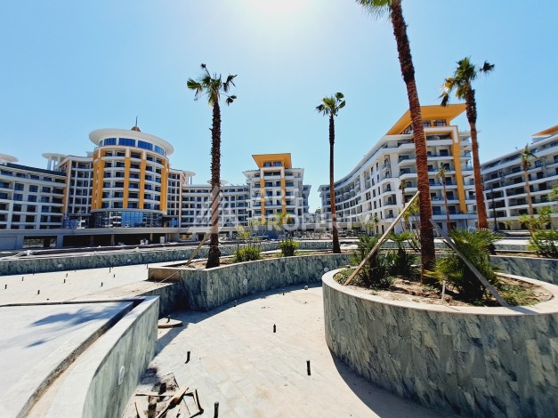 Большая квартира 2+1 XL в премиальном комплексе района Тюрклер. До моря 300 метров - Ракурс 45