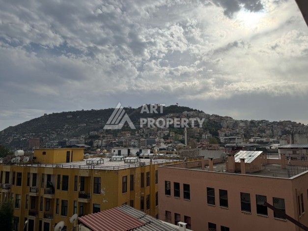 Двухкомнатная квартира возле порта Алании, 50 кв.м. Уникальная локация! - Ракурс 3