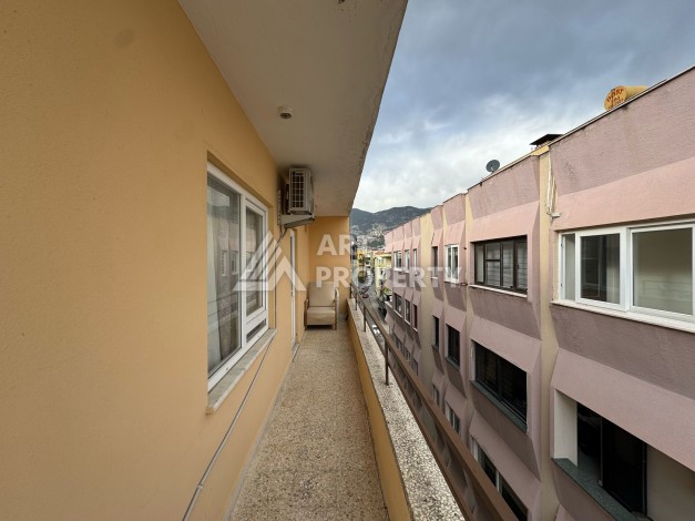 Двухкомнатная квартира возле порта Алании, 50 кв.м. Уникальная локация! - Ракурс 23