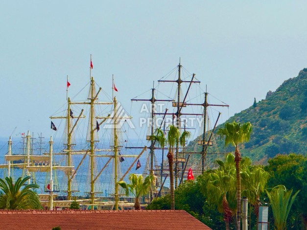 Двухкомнатная квартира возле порта Алании, 50 кв.м. Уникальная локация! - Ракурс 24