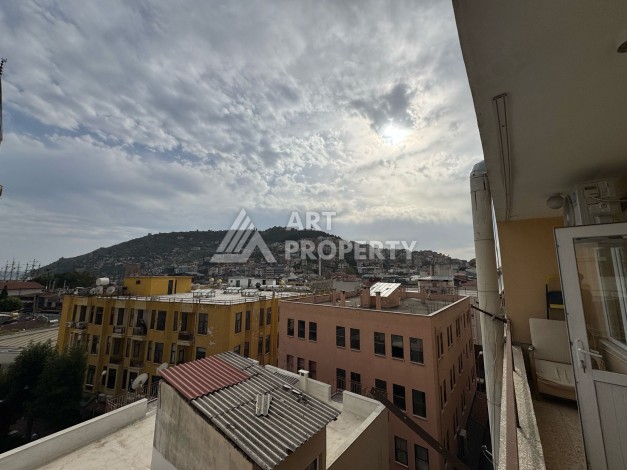 Двухкомнатная квартира возле порта Алании, 50 кв.м. Уникальная локация! - Ракурс 25