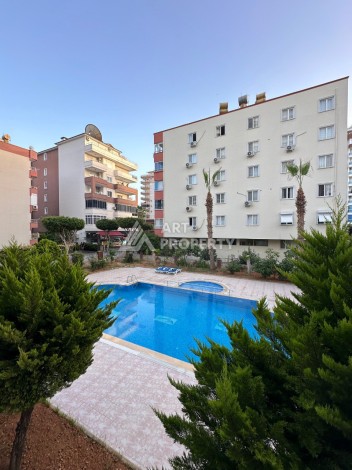 Просторная квартира 2+1 всего в 300 метрах от моря в развитом районе Махмутлар, 110 кв.м. - Ракурс 2