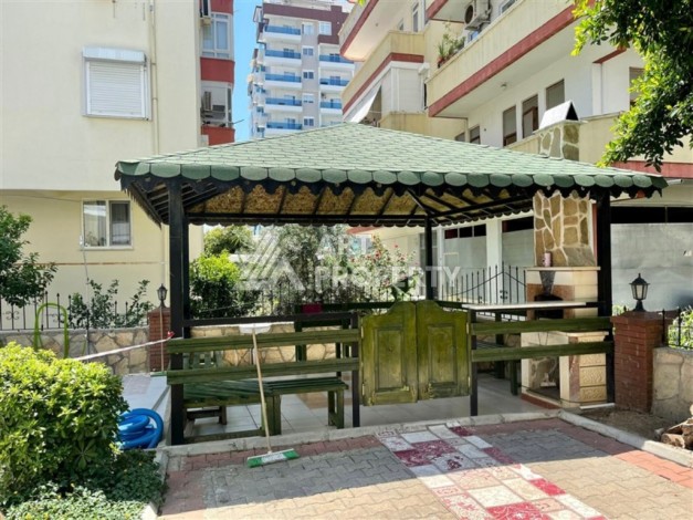 Просторная квартира 2+1 всего в 300 метрах от моря в развитом районе Махмутлар, 110 кв.м. - Ракурс 3