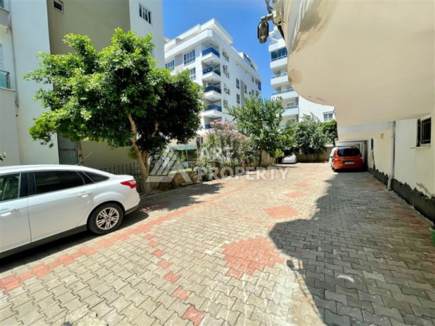 Просторная квартира 2+1 всего в 300 метрах от моря в развитом районе Махмутлар, 110 кв.м. - Ракурс 4