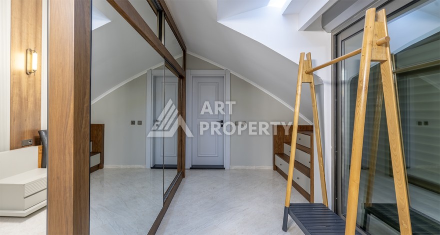 Квартира премиум сегмента 3+2 в престижном районе Оба, 700 м от моря - Ракурс 22