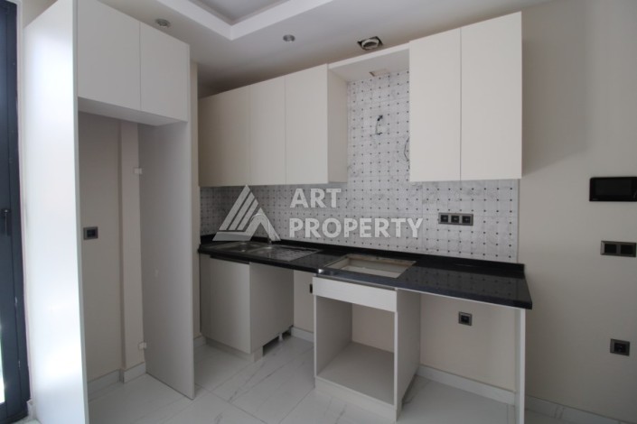 Двухкомнатная квартира 45 кв.м. в самом центре Махмутлара, всего 200 м от моря - Ракурс 8