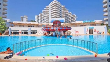 Квартира 2+1 в престижном ЖК всего 650 м от моря в Махмутларе - Ракурс 3