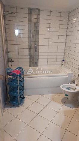 Квартира 2+1 в престижном ЖК всего 650 м от моря в Махмутларе - Ракурс 30