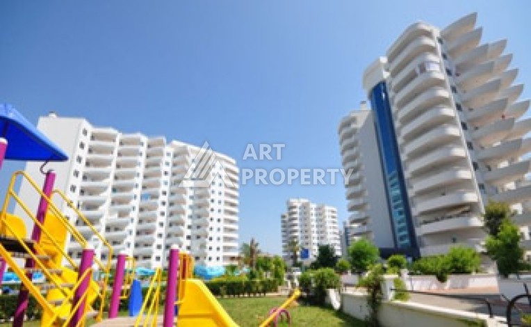 Квартира 2+1 в престижном ЖК всего 650 м от моря в Махмутларе - Ракурс 70