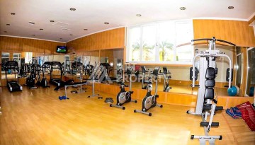 Квартира 2+1 в престижном ЖК всего 650 м от моря в Махмутларе - Ракурс 89