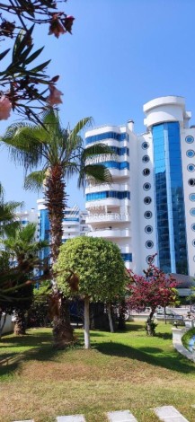 Квартира 2+1 в престижном ЖК всего 650 м от моря в Махмутларе - Ракурс 89