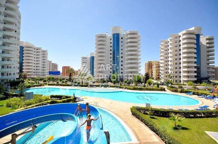 Квартира 2+1 в престижном ЖК всего 650 м от моря в Махмутларе - Ракурс 90