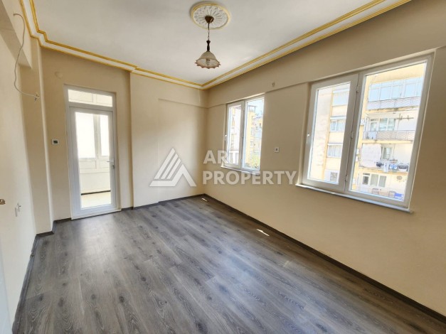 Просторная квартира 3+1 в центре Анталии, 165 кв.м. В 3 минутах от МаркАнталия. - Ракурс 2