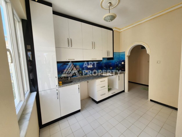 Просторная квартира 3+1 в центре Анталии, 165 кв.м. В 3 минутах от МаркАнталия. - Ракурс 12