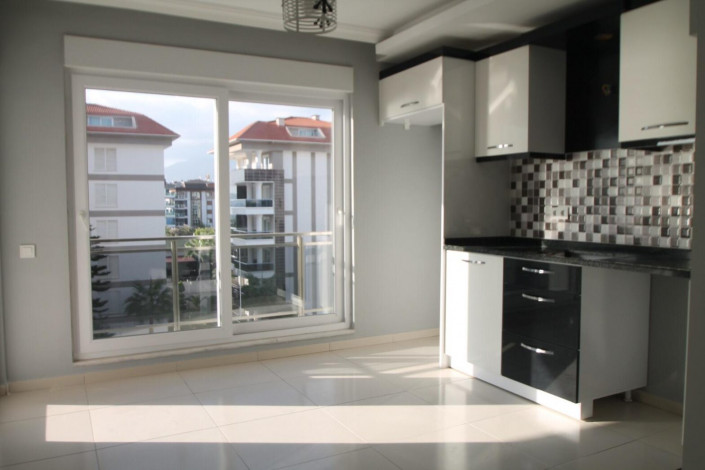 Четырехкомнатная квартира на первой береговой линии с видом на море, Кестель, Алания, 175м2. - Ракурс 19