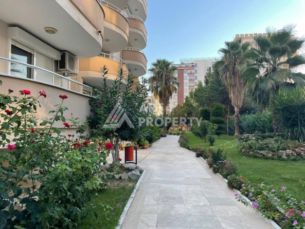 Просторная квартира 2+1 с мебелью и техникой в Махмутларе, 120 кв.м. - Ракурс 13