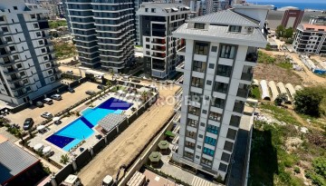 Квартира 1+1 в центре Махмутлара, 600 м до моря - Ракурс 3