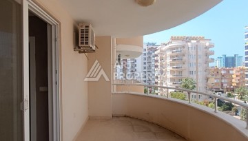 Просторная квартира 2+1 с мебелью и техникой в Махмутларе, 120 кв.м. - Ракурс 51