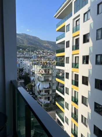 Квартира 1+1 под ВНЖ в центре Алании, 65 кв.м. - Ракурс 24