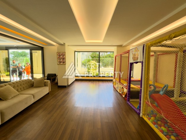 Меблированная квартира 1+1 в Махмутларе, всего 300 м от моря - Ракурс 13