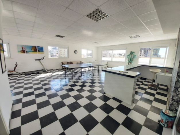 Двухкомнатная меблированная квартира на одной из центральных улиц Махмутлара, Алания, 70 м - Ракурс 4