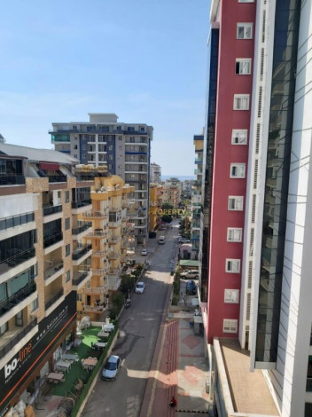 Двухкомнатная меблированная квартира на одной из центральных улиц Махмутлара, Алания, 70 м - Ракурс 14