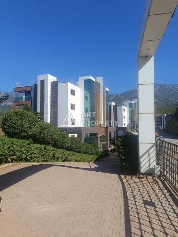 Видовая квартира 3+1 в элитной резиденции 145 кв.м. Каргыджак, Алания - Ракурс 9