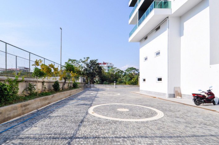 Двухкомнатные квартиры с красивыми видам в 150 метрах от пляжа в Кестель, 55м2 - Ракурс 2