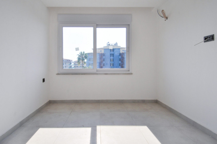 Двухкомнатные квартиры с красивыми видам в 150 метрах от пляжа в Кестель, 55м2 - Ракурс 3