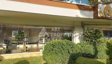 Квартира 1+1 с видом на море и крепость, 75 кв.м. В ЖК уровня 5 звезд в Оба - Ракурс 32