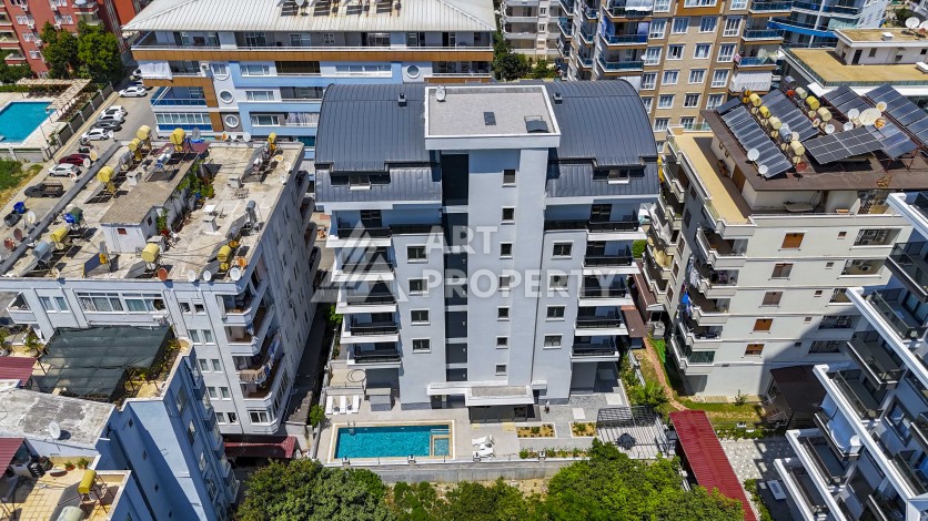 Просторная квартира 1+1 в 300 метрах от моря в центре Махмутлара - Ракурс 0