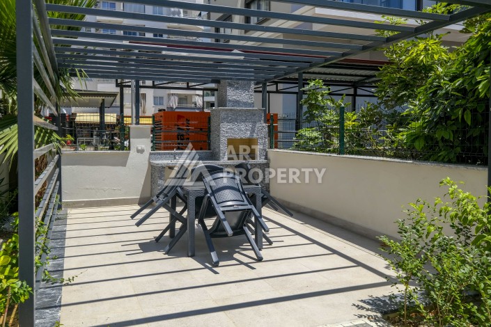 Просторная квартира 1+1 в 300 метрах от моря в центре Махмутлара - Ракурс 4