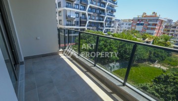 Просторная квартира 1+1 в 300 метрах от моря в центре Махмутлара - Ракурс 15