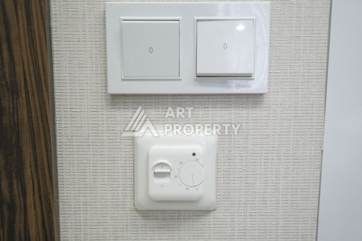 Меблированная квартира 1+1 с видом на море и горы в Махмутларе, в комплексе с бассейном на крыше - Ракурс 27