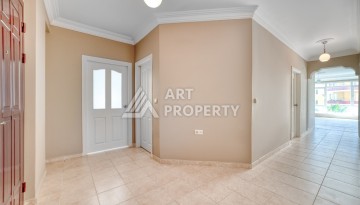 Просторная квартира 3+1 с видом на зелёную территорию в районе Клеопатра - Ракурс 3