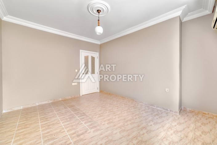 Просторная квартира 3+1 с видом на зелёную территорию в районе Клеопатра - Ракурс 11