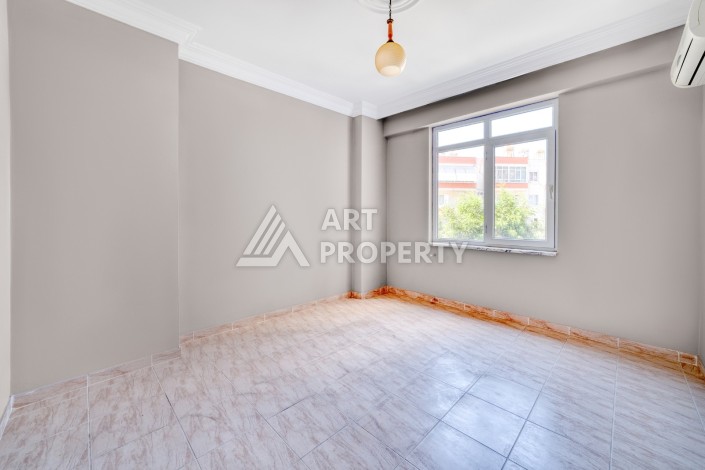 Просторная квартира 3+1 с видом на зелёную территорию в районе Клеопатра - Ракурс 13