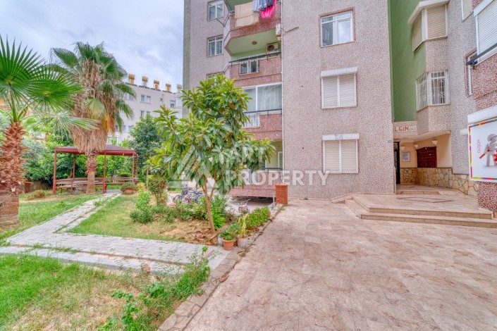 Просторная квартира 3+1 с видом на зелёную территорию в районе Клеопатра - Ракурс 31