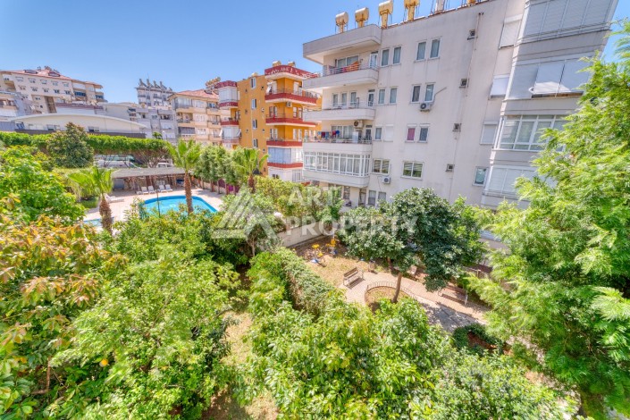 Просторная квартира 3+1 с видом на зелёную территорию в районе Клеопатра - Ракурс 34