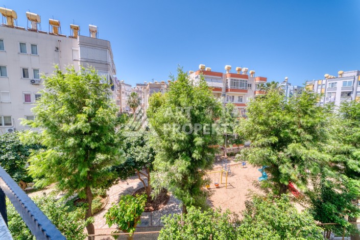 Просторная квартира 3+1 с видом на зелёную территорию в районе Клеопатра - Ракурс 38