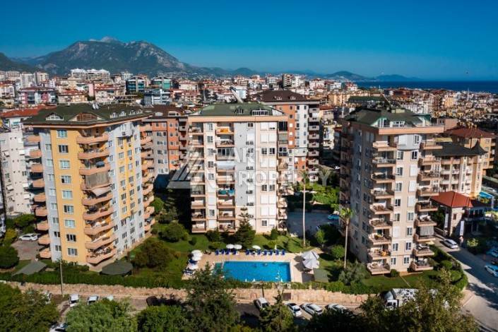 Большая квартира 1+1 в 600 метрах от пляжа Кейкубад в центре Алании - Ракурс 4