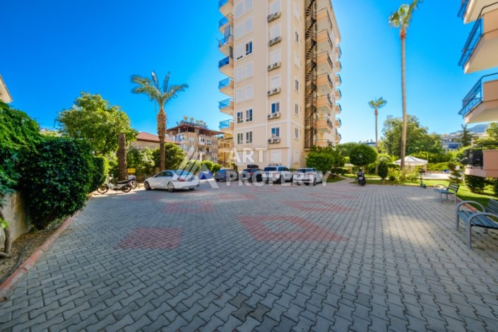 Большая квартира 1+1 в 600 метрах от пляжа Кейкубад в центре Алании - Ракурс 6