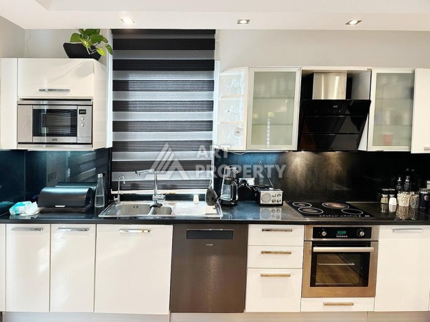 Просторная квартира 2+1 с видом на горы в районе пляжа Клеопатры - Ракурс 11