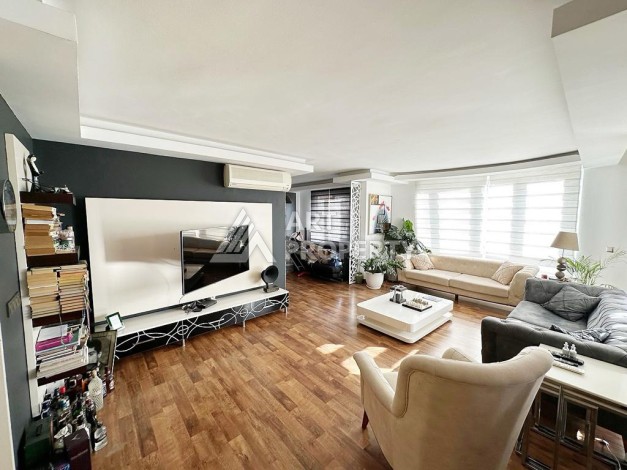 Просторная квартира 2+1 с видом на горы в районе пляжа Клеопатры - Ракурс 13