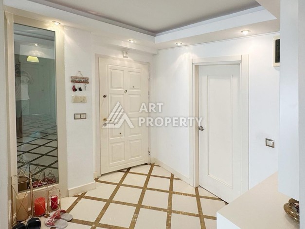 Просторная квартира 2+1 с видом на горы в районе пляжа Клеопатры - Ракурс 14