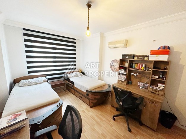 Просторная квартира 2+1 с видом на горы в районе пляжа Клеопатры - Ракурс 18