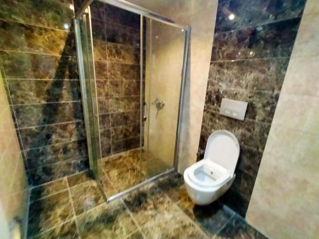 Уютные трехкомнатные апартаменты у Средиземного моря в элитном районе Кестель,Алания, 90 м2. - Ракурс 13